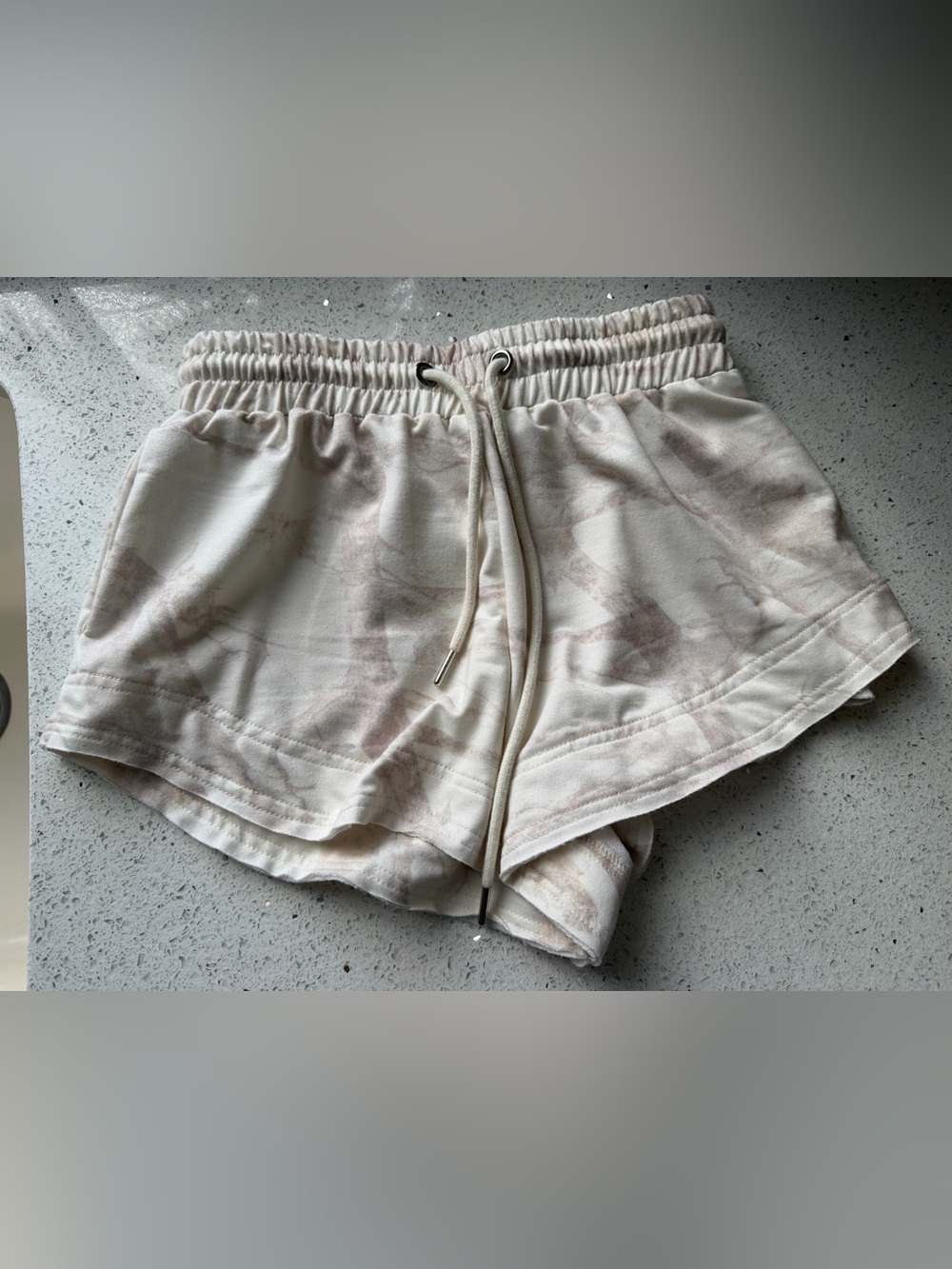 Altar'd State Women's Cream Camo Drawstring Athletic Shorts